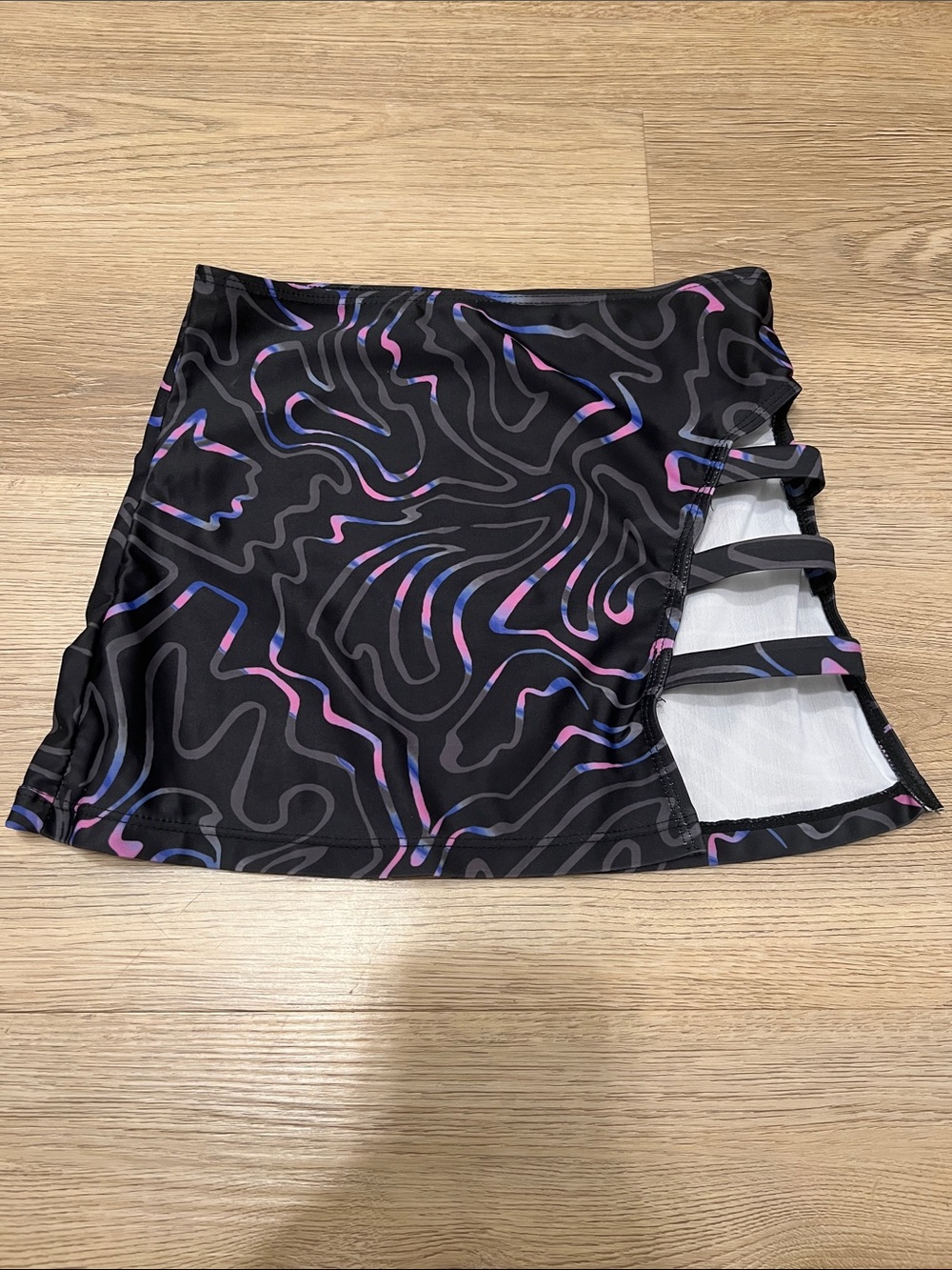 Black Abstract Print Strappy Side Mini Skirt